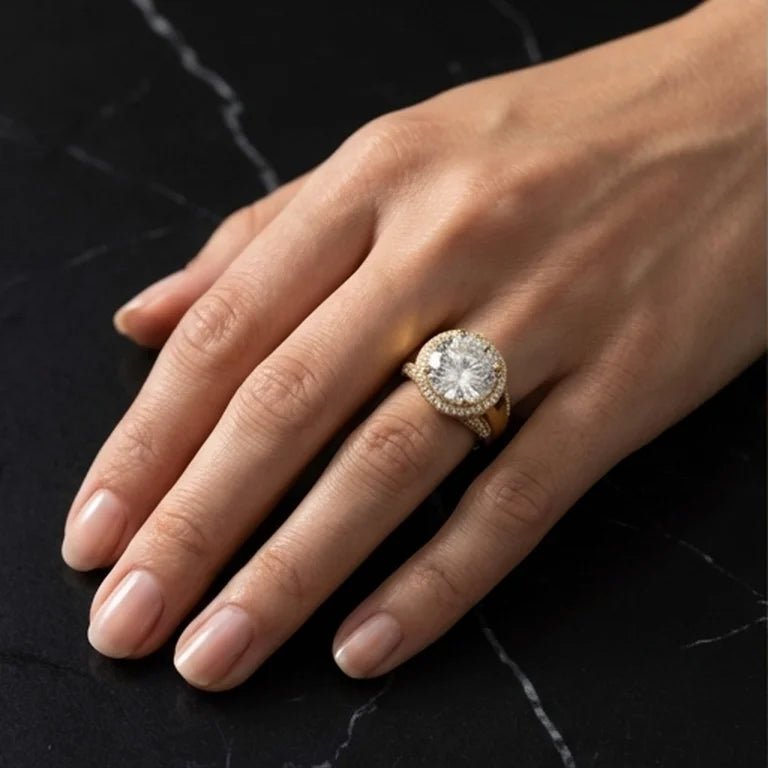 lifestyle_on_hand view